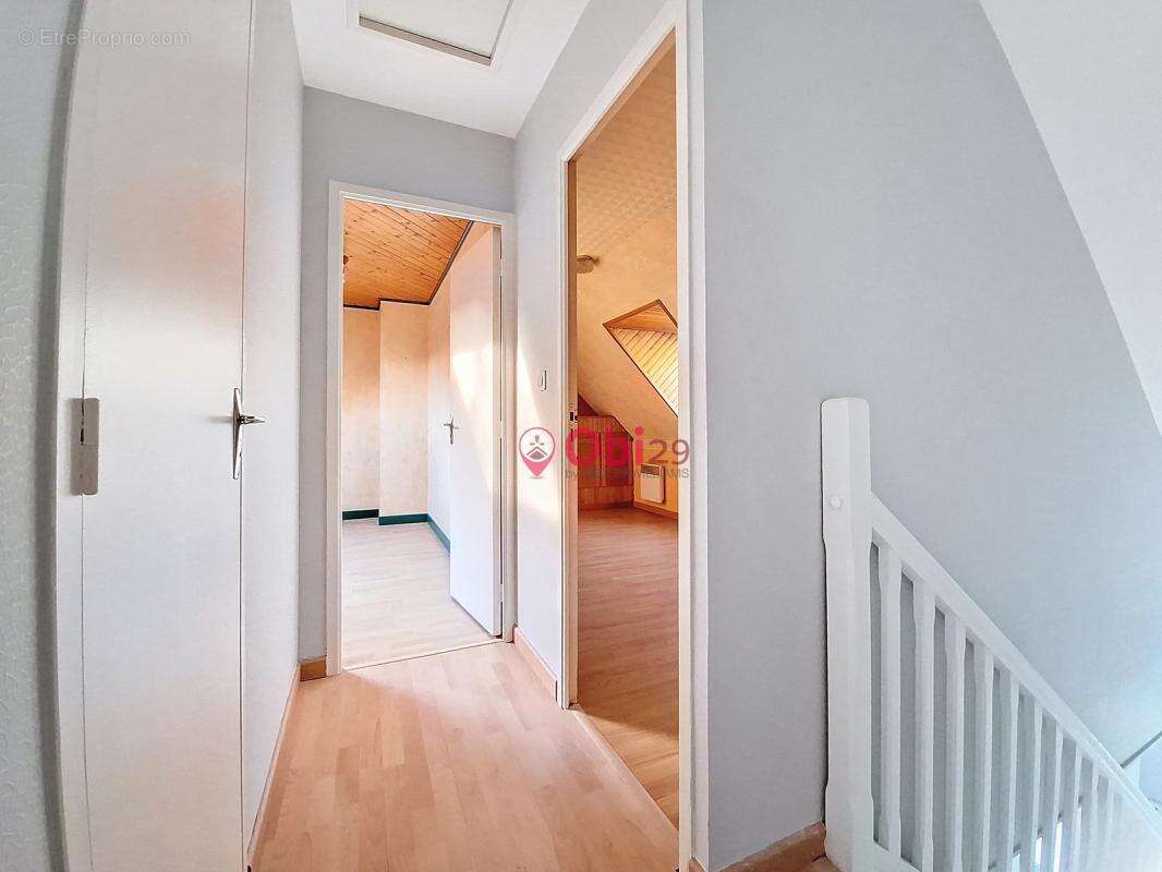 Maison à CAMARET-SUR-MER