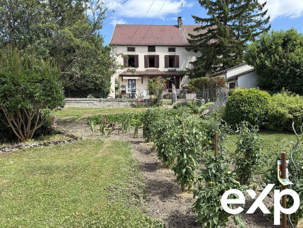 Maison à NOLAY