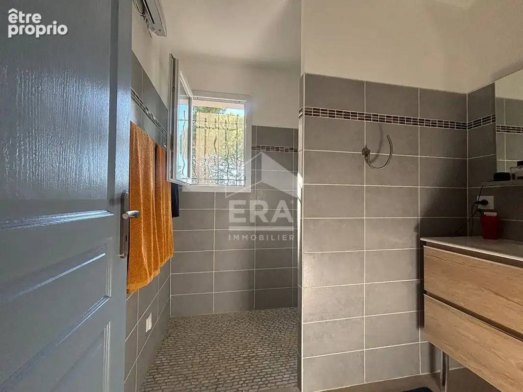 Maison Alleins - Clé en main. - photo 9