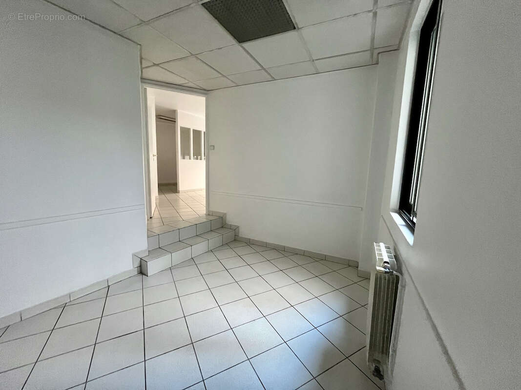 Commerce à VILLENEUVE-SUR-LOT