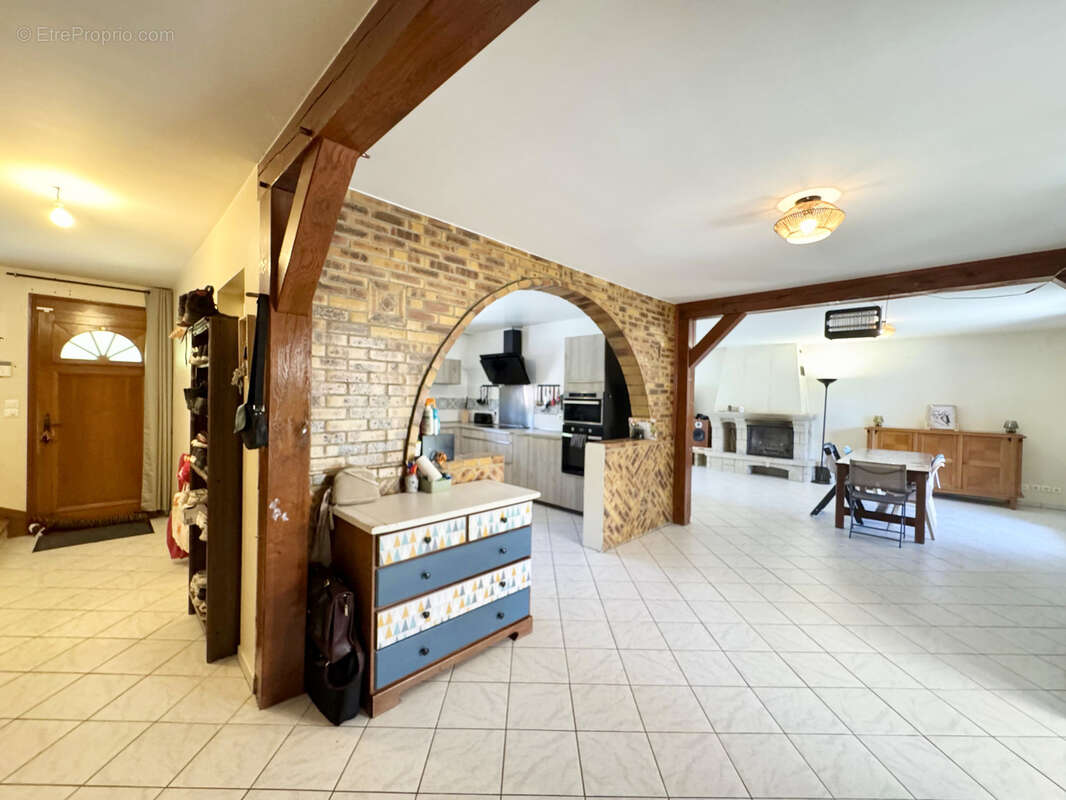 Maison à COULOMMIERS