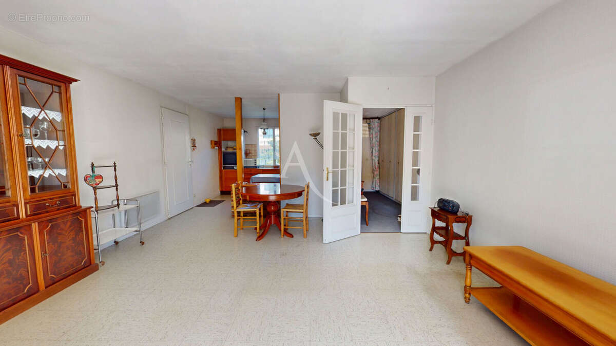 Maison à MORANGIS