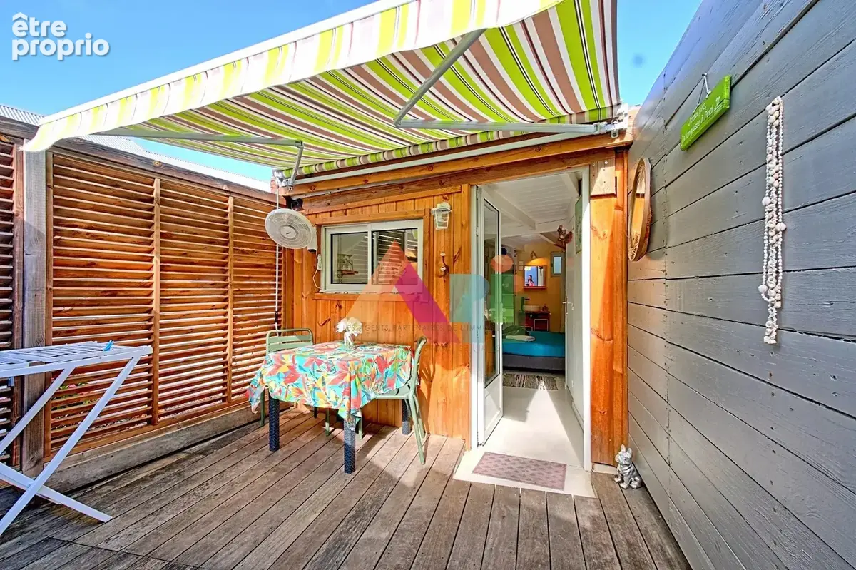 Villa 4 chambres + 2 studios indépendants — Piscine — À deux pas de la plage - photo 15