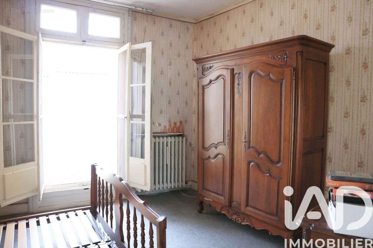 Photo 3 - Maison à POUZOLLES