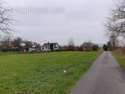 Terrain à SAINT-JEAN-DE-FOLLEVILLE