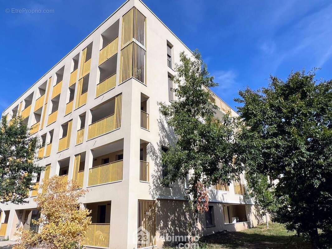 Au 2ème étage d'une résidence récente (mai 2025) dans l'écoquartier de la Monnaie entre Les Ponts de Cé et Angers... - Appartement à LES PONTS-DE-CE