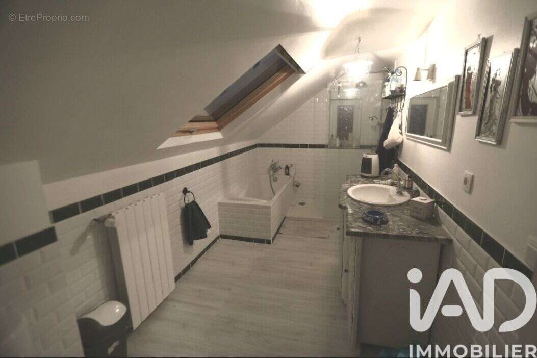 Photo 6 - Maison à LA FERTE-SOUS-JOUARRE