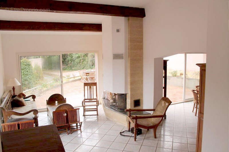 Maison à CAUNES-MINERVOIS