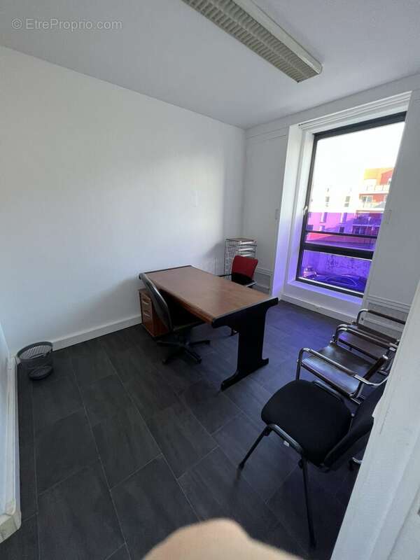 Commerce à SAINT-DENIS