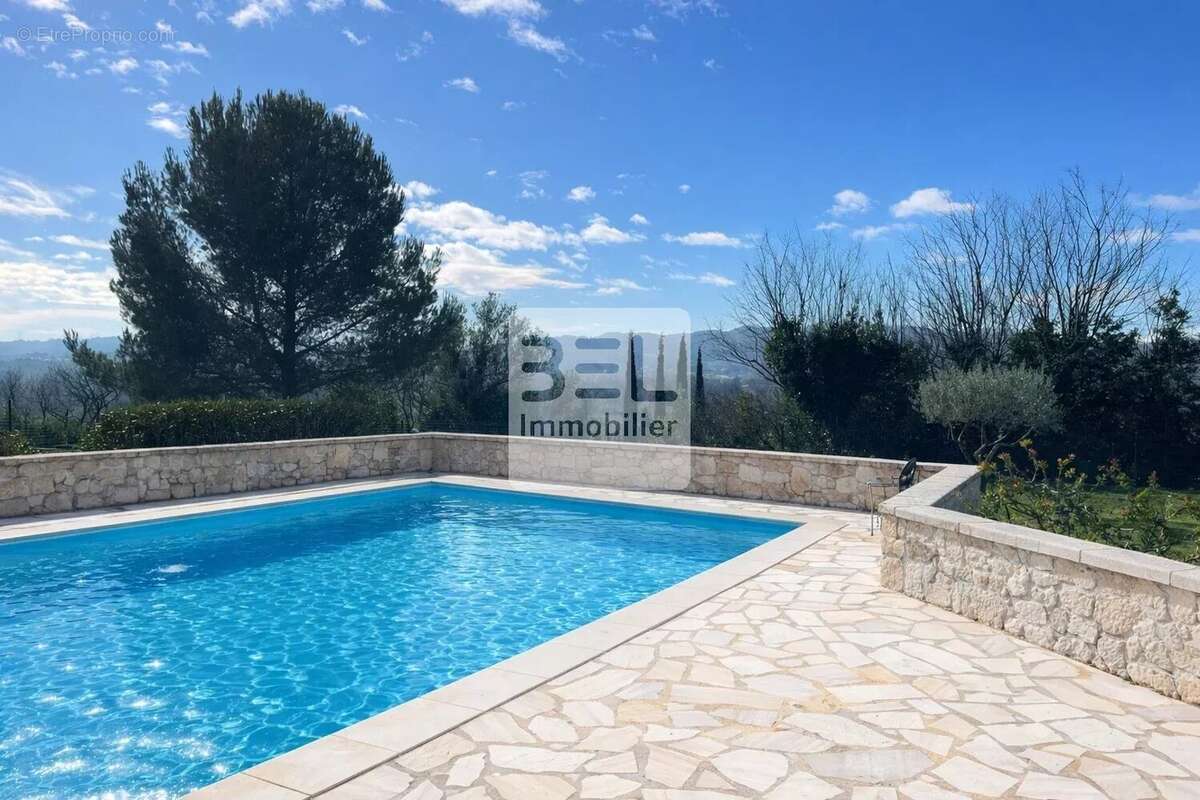 Maison à SAINT-GERVAIS