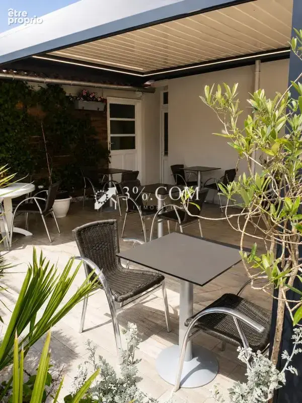 Belz centre local commercial avec logement - photo 4