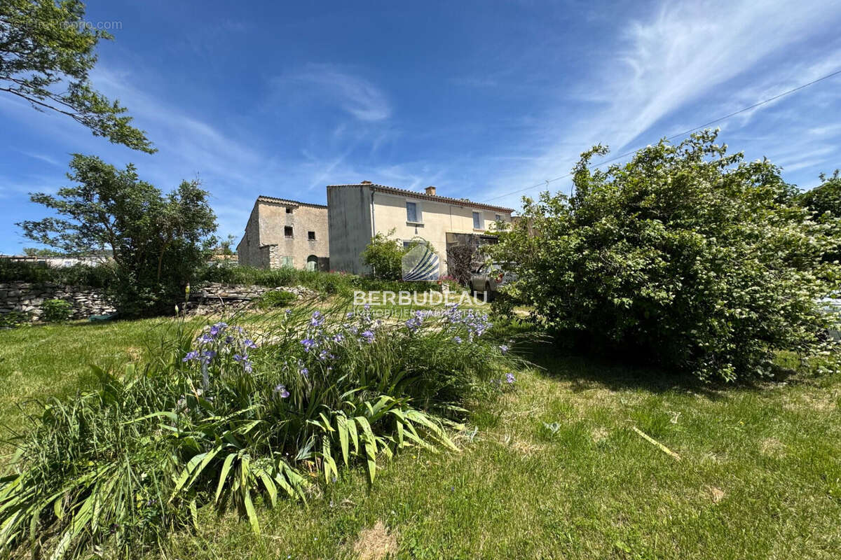 Maison à FERRASSIERES