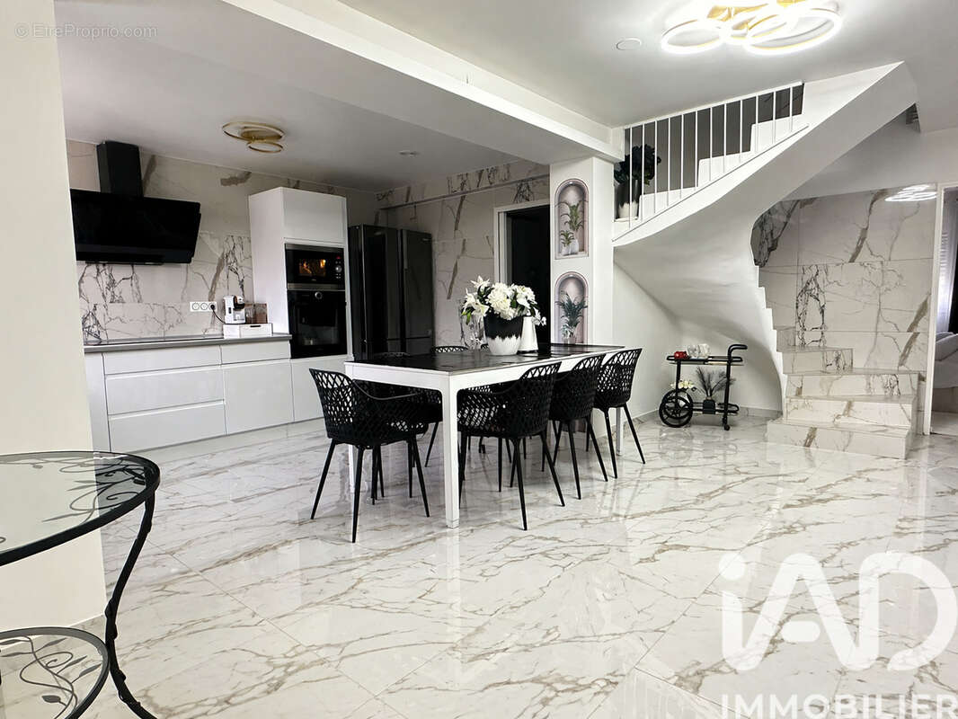 Photo 2 - Maison à COUERON