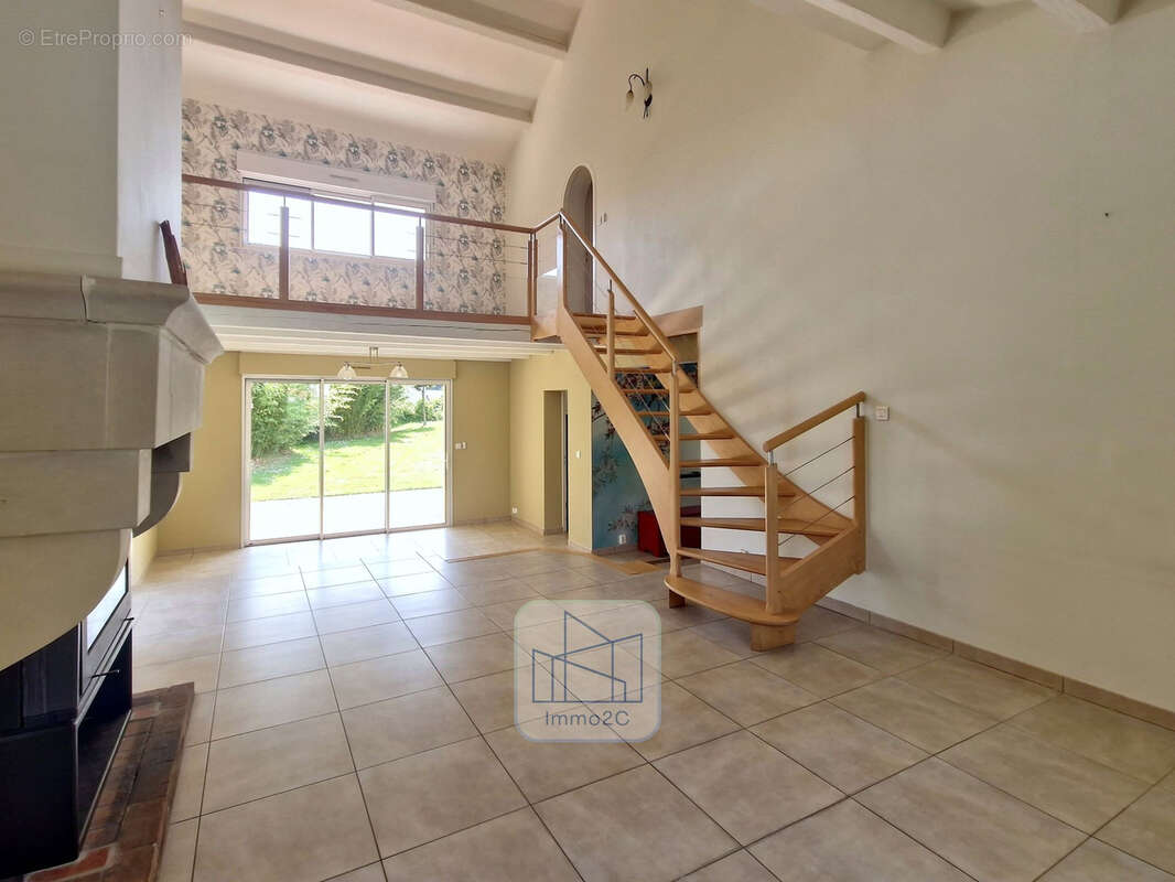 Maison à BASSE-GOULAINE