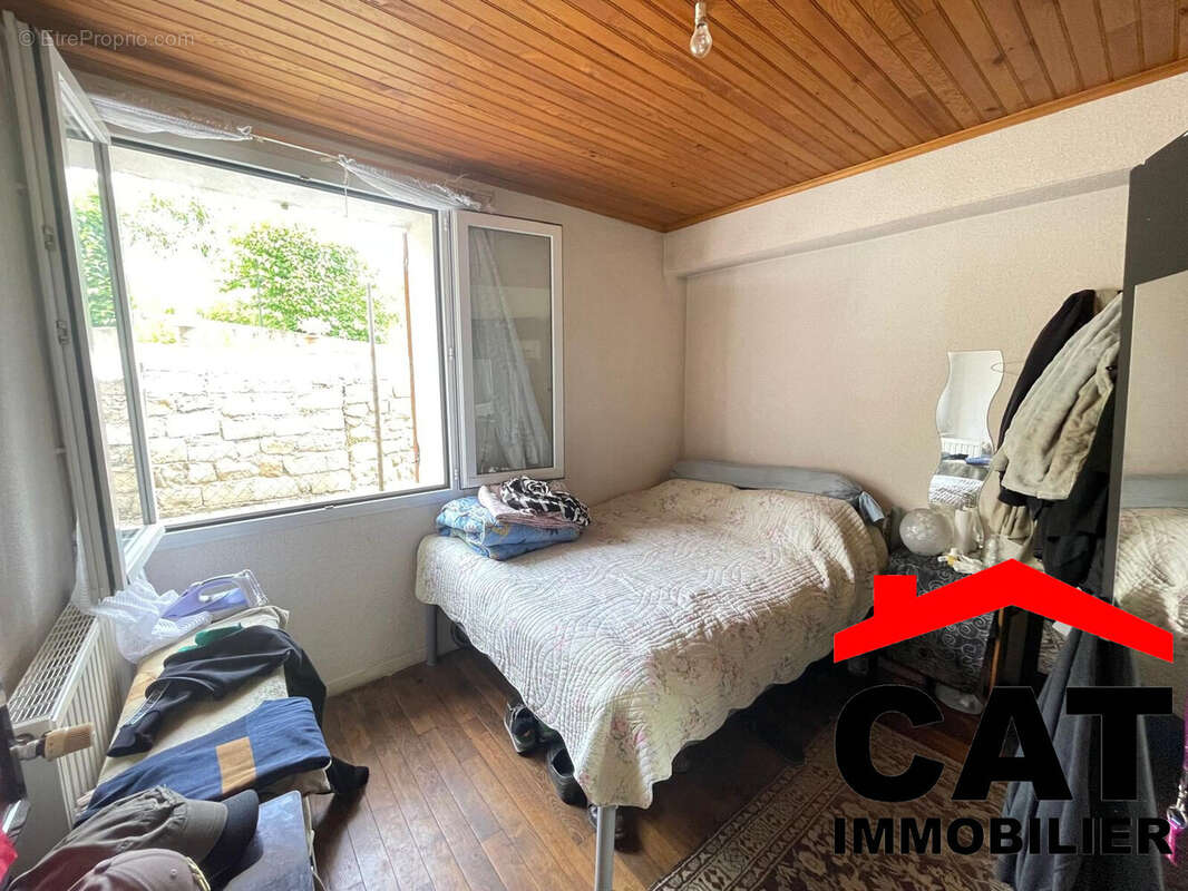 Maison à MONTEREAU-FAULT-YONNE