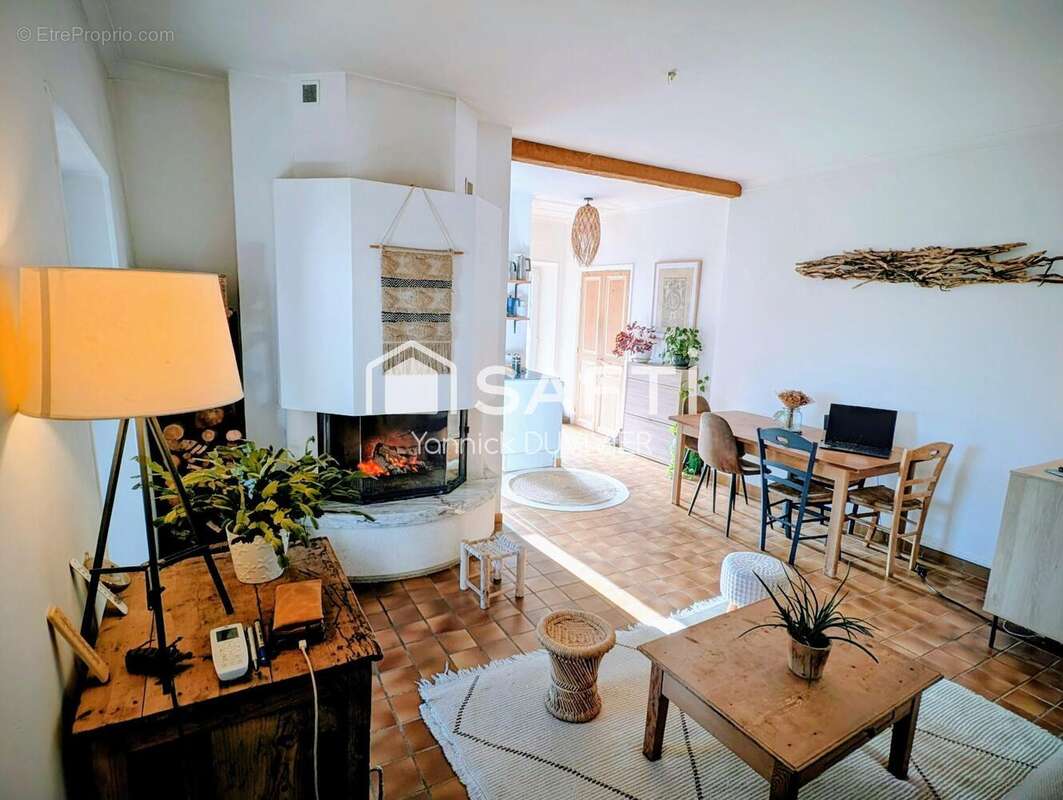 Photo 2 - Maison à LAVILLEDIEU