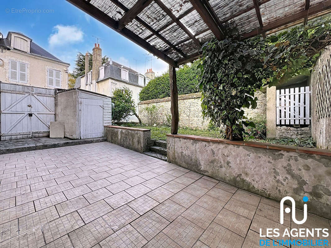 Maison à MEUNG-SUR-LOIRE