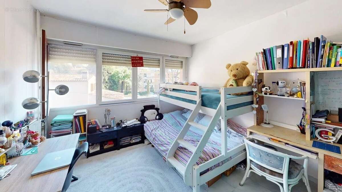 Appartement à VILLENEUVE-LOUBET