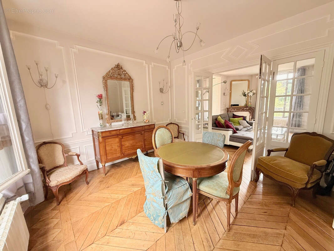 Maison à ANET