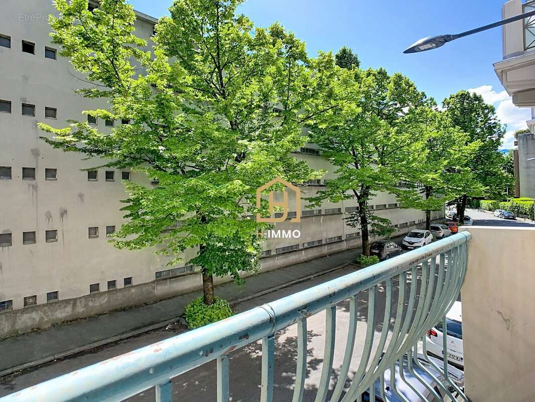 Appartement 58 m² à Grenoble  - photo 2
