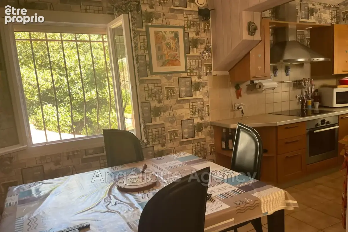 Maison 80 m² à Vence  - photo 6