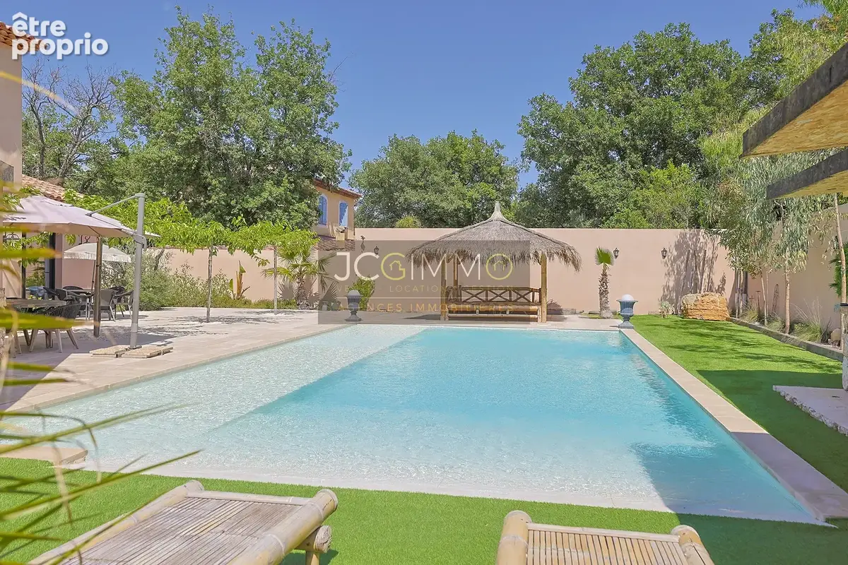 Villa traditionnelle T4 - 150m2 avec piscine pool house 20m2 et carport 25m2- Pied de Lègue au calme - photo 6
