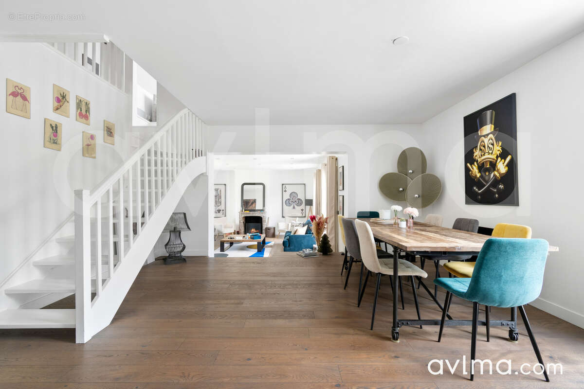 Maison à SAINT-NOM-LA-BRETECHE