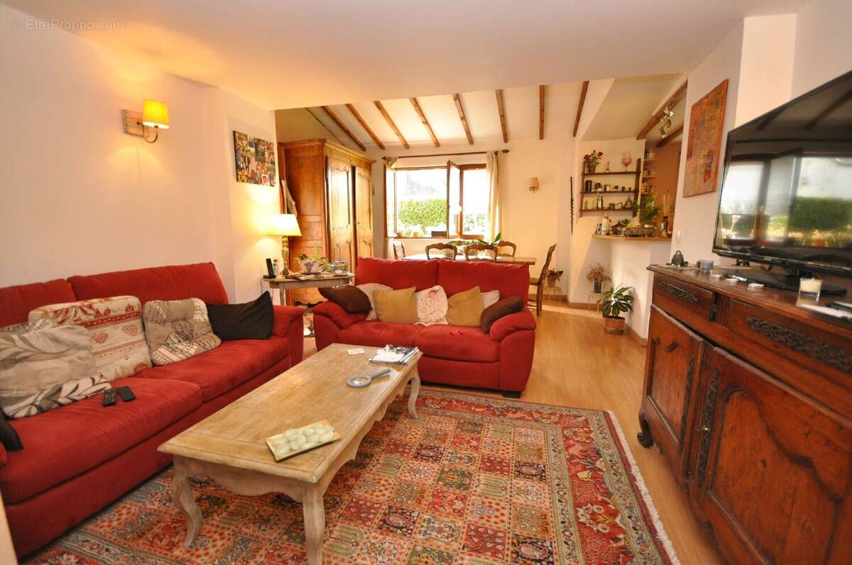 Appartement à BOISSY-SOUS-SAINT-YON