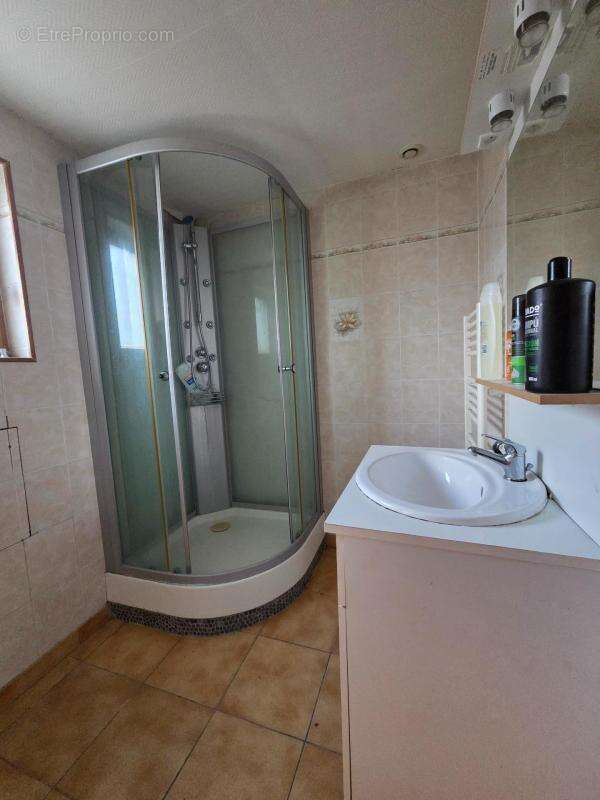 Maison à SAINT-JEAN-D&#039;ANGELY