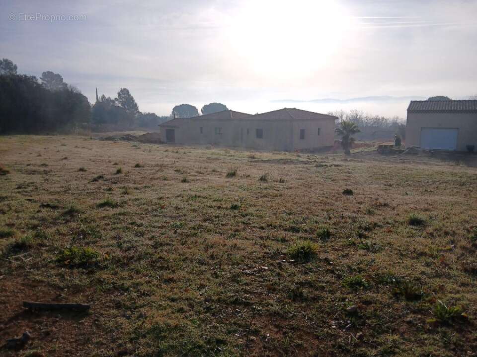 Terrain à CARCES