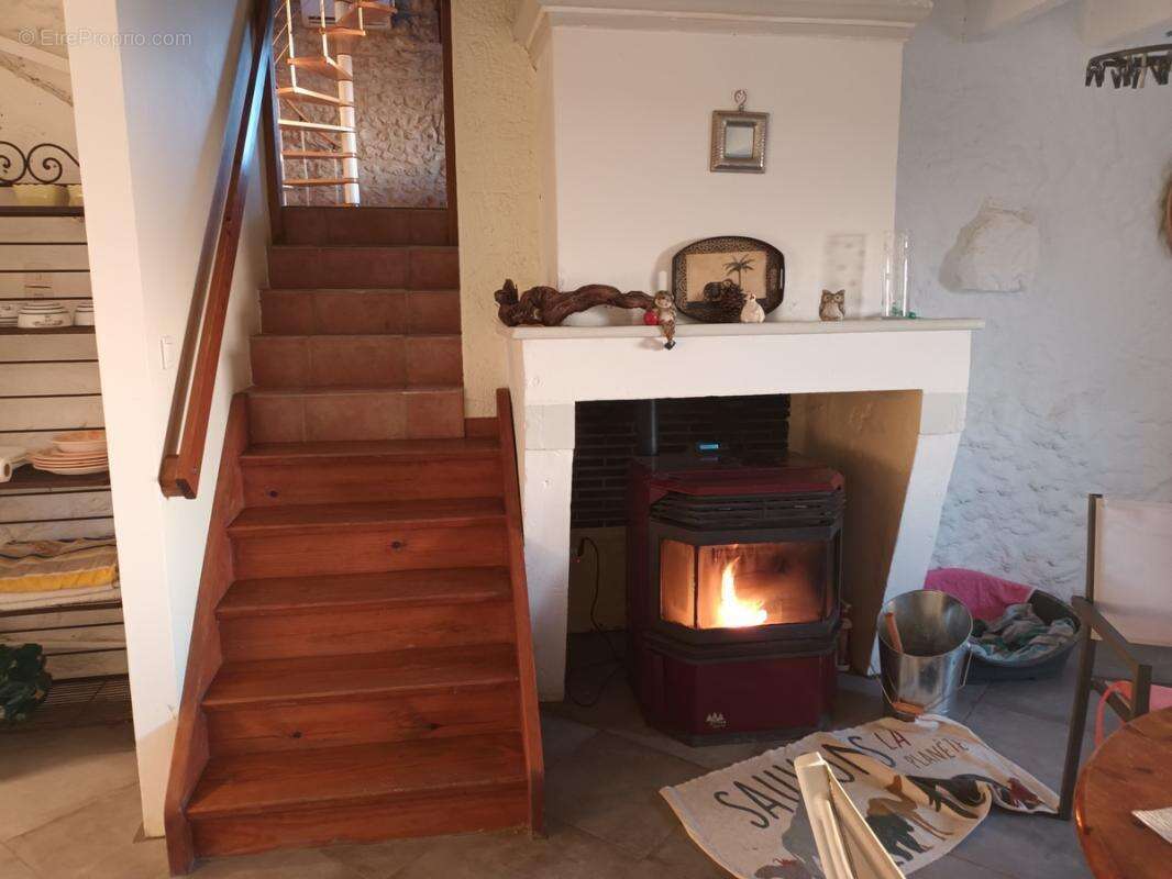 Maison à CHENAC-SAINT-SEURIN-D&#039;UZET