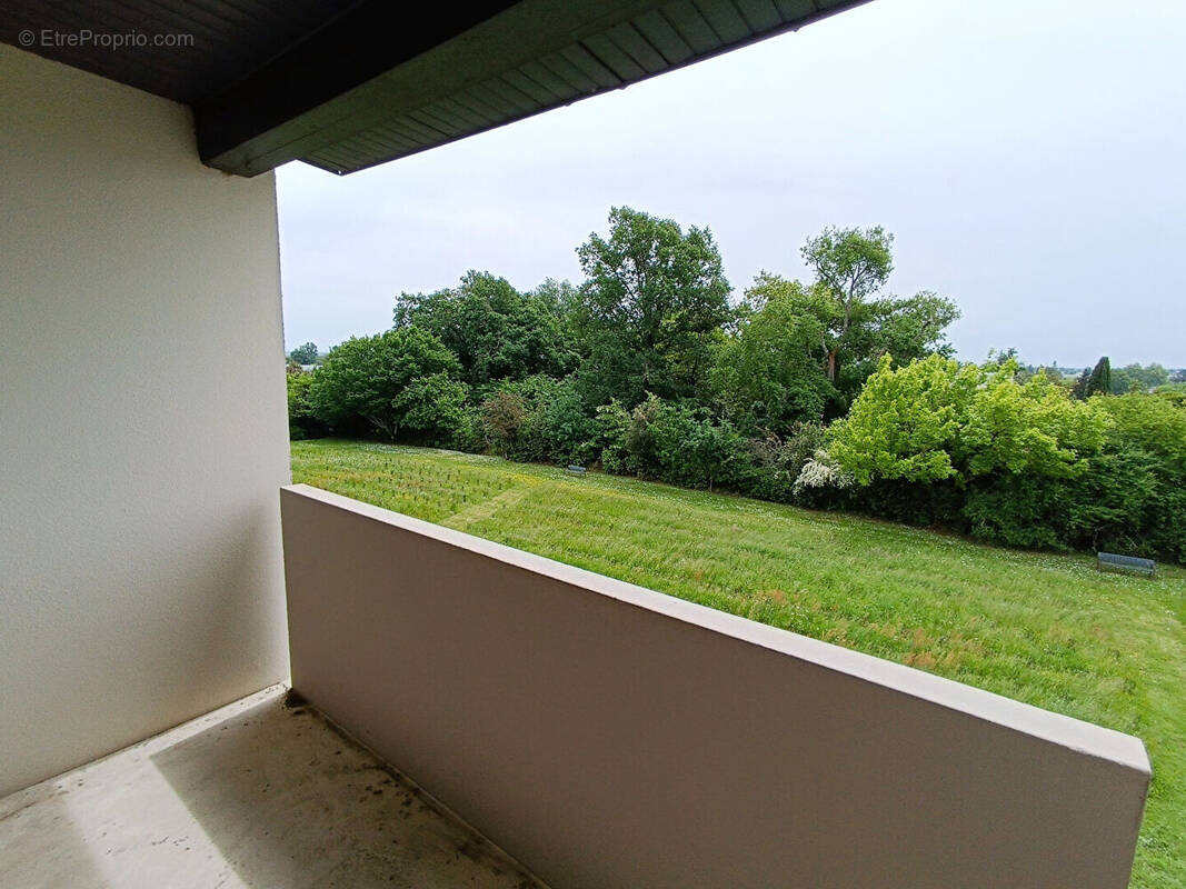 Appartement à VILLENAVE-D'ORNON