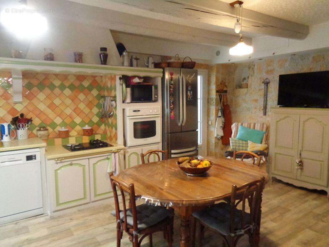 Maison à SAINT-BONNET-DE-MONTAUROUX