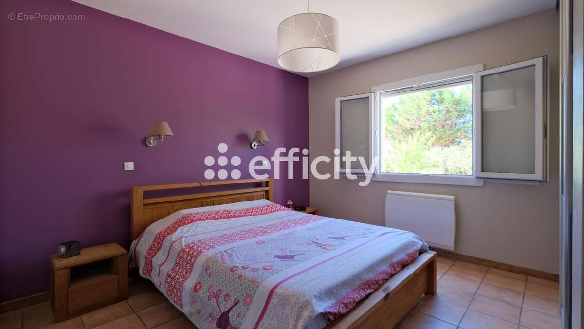 Maison 145 m² à Agde  - photo 7