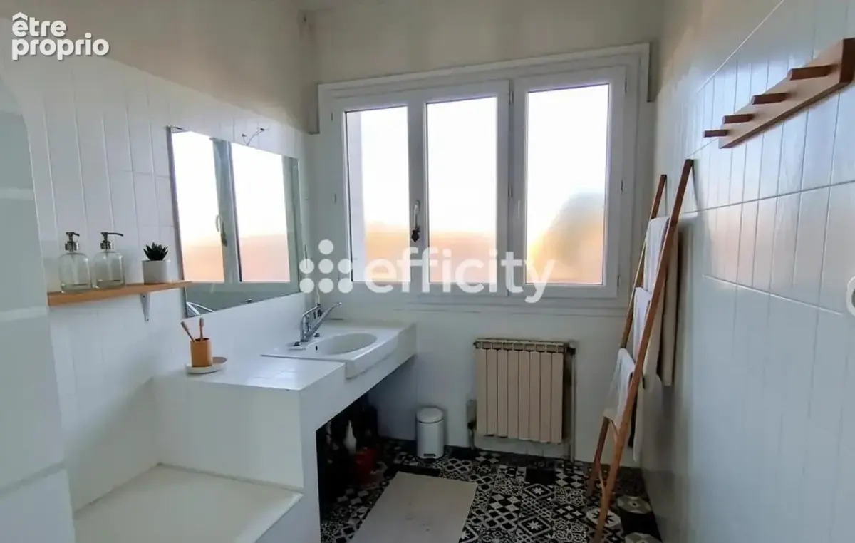 Maison 6 pièces 150 m² à vendre à Chatelguyon (63140) - photo 8