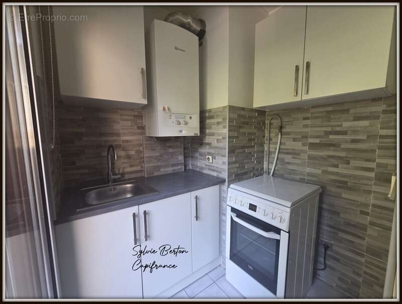 Appartement à VAUJOURS