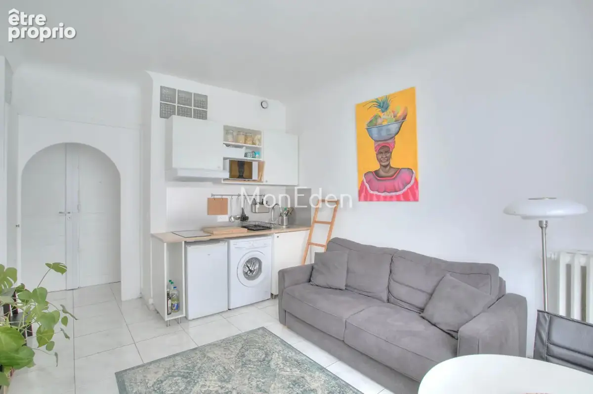 EXCLUSIVITE Charmant studio au coeur de la Butte Montmartre! - photo 5