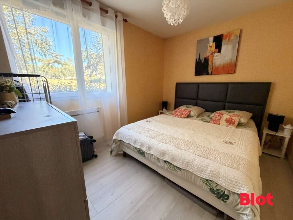 Appartement à LE RHEU