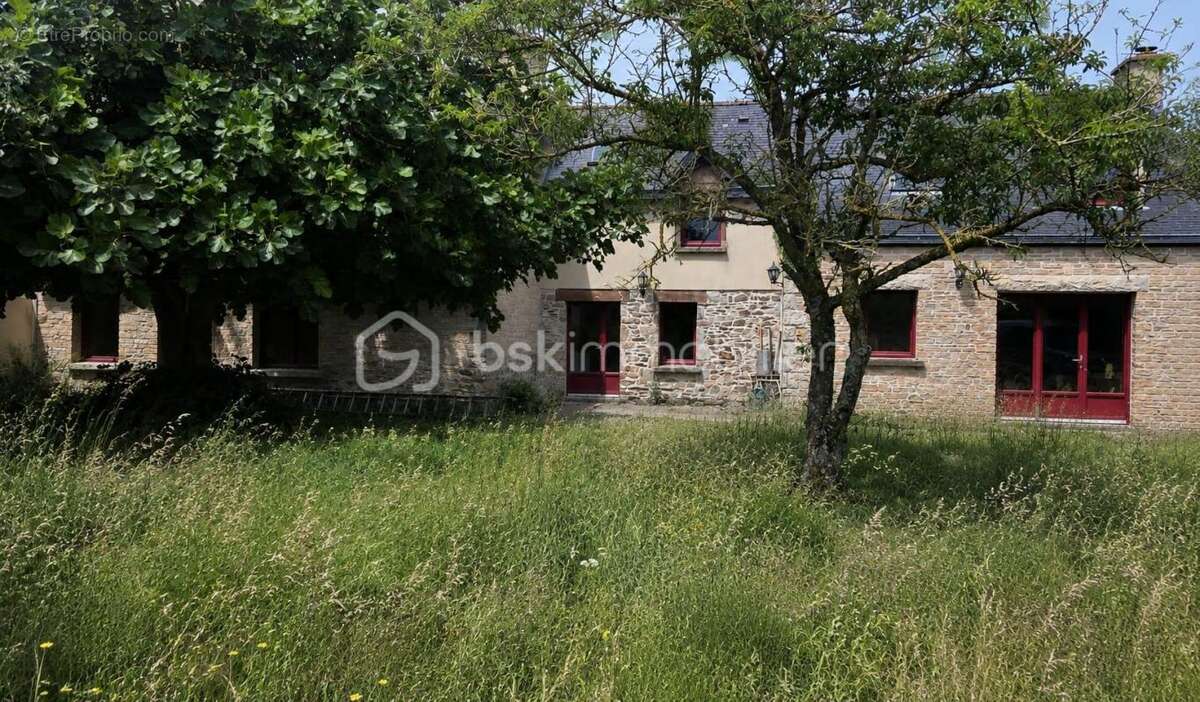 Maison à HIREL