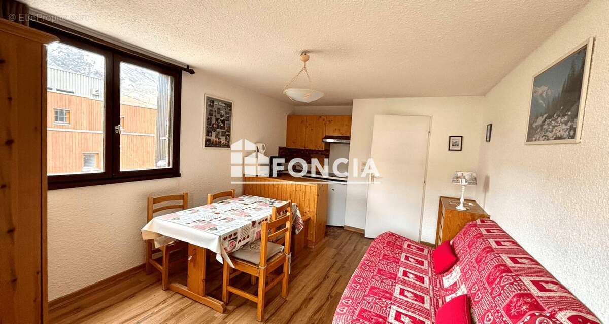 Appartement à SAINT-FRANCOIS-LONGCHAMP