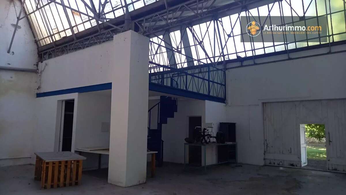 Maison à SAINTE-COLOMBE-SUR-L&#039;HERS