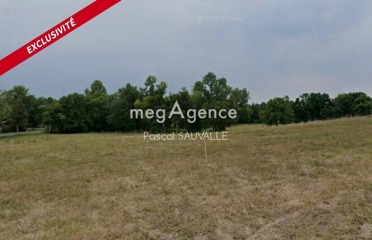 Terrain à LISLE