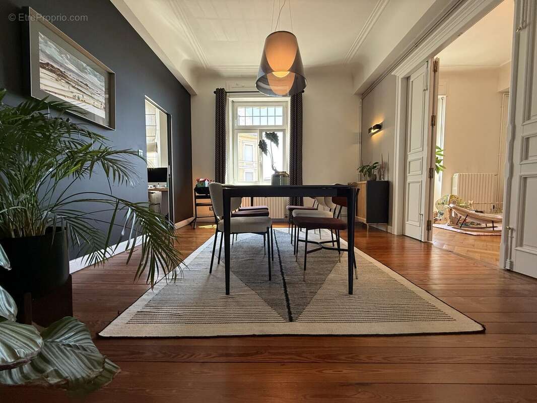 Appartement 111 m² à Metz  - photo 3