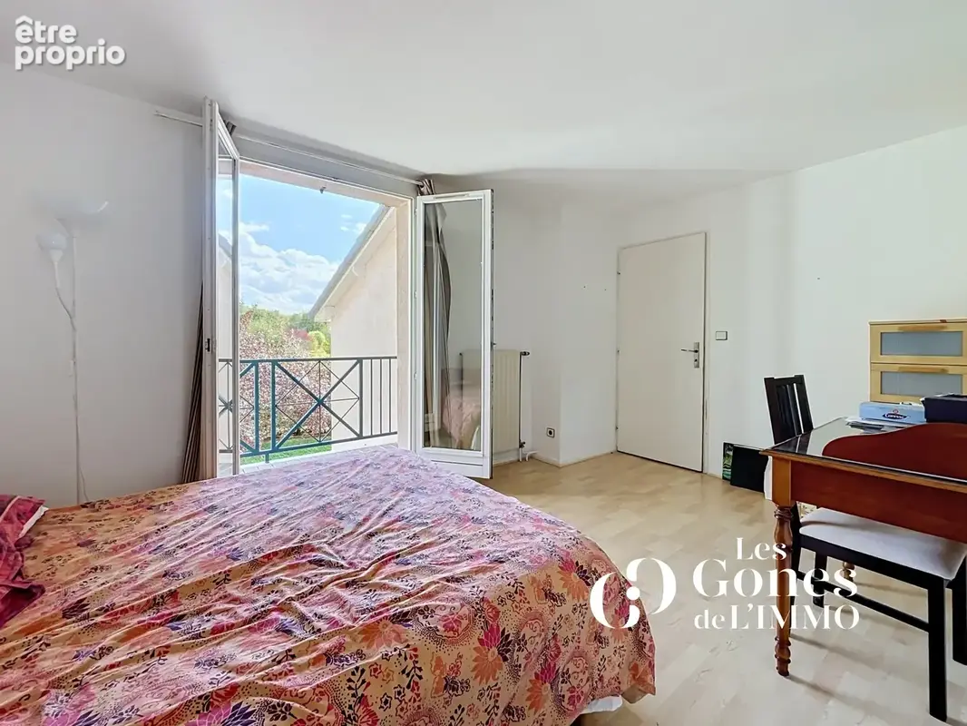 Maison 5 chambres,  familiale au calme   Double garage, sous sol , Secteur Bruissin - photo 11