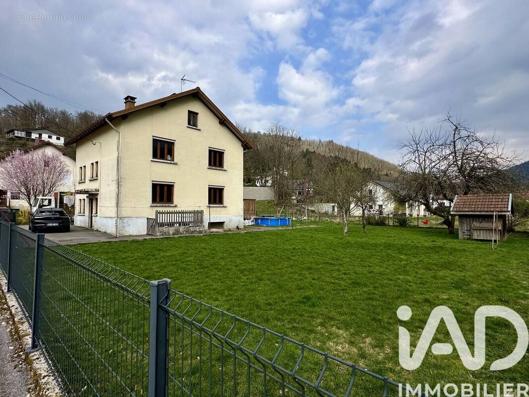 Photo 1 - Maison à SAULXURES-SUR-MOSELOTTE