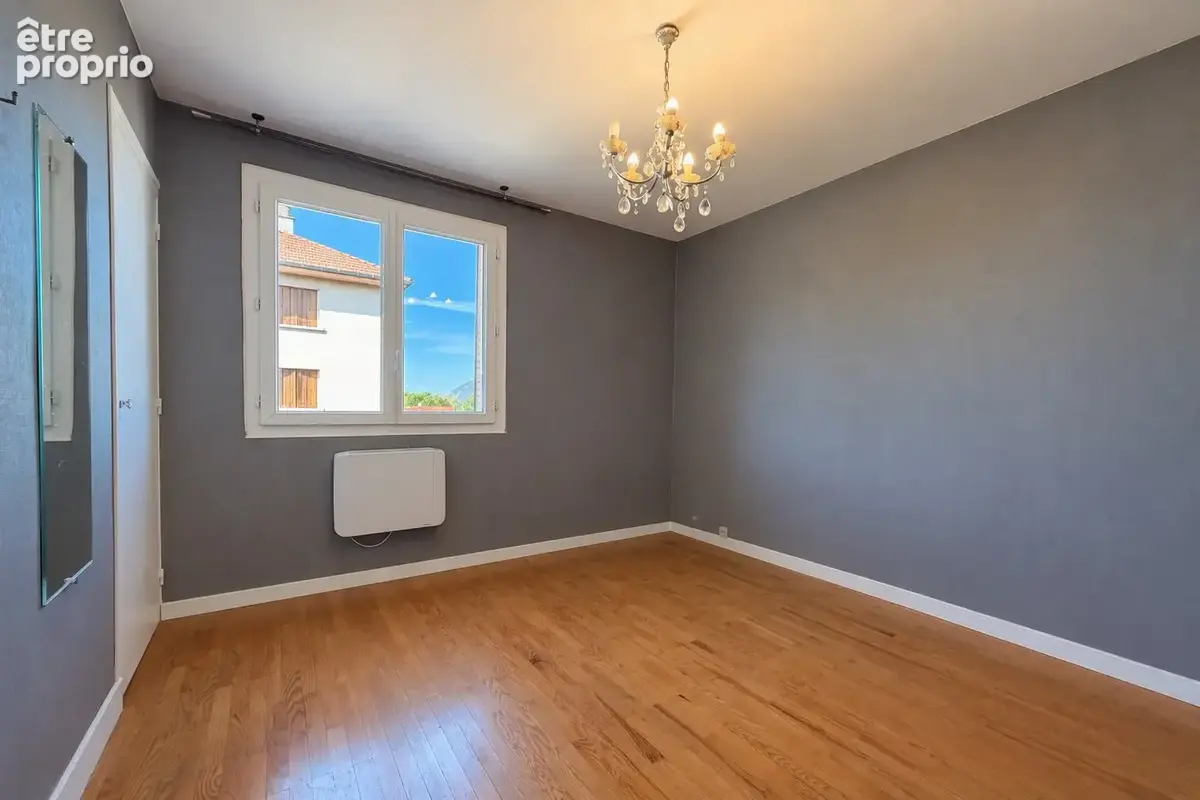CRAN-GEVRIER  Un T3 agréable avec balcon, à découvrir ! - photo 10