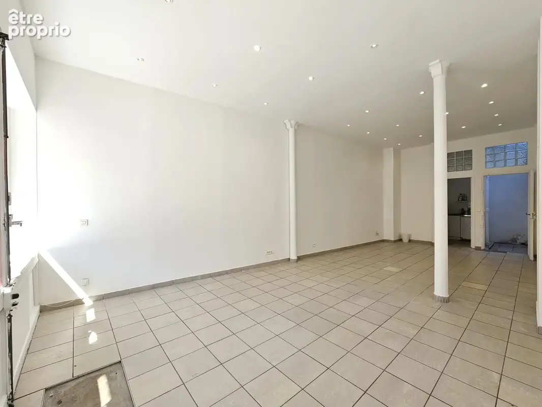 Commerce 51 m² à vendre à Paris-11e (75011) - photo 5