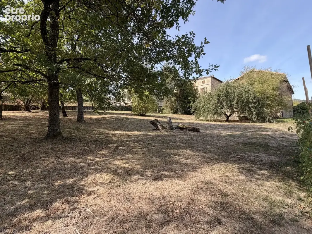 Maison 7 pièces 195 m² à vendre à Saint-Didier-Sur-Beaujeu (69430) - photo 3