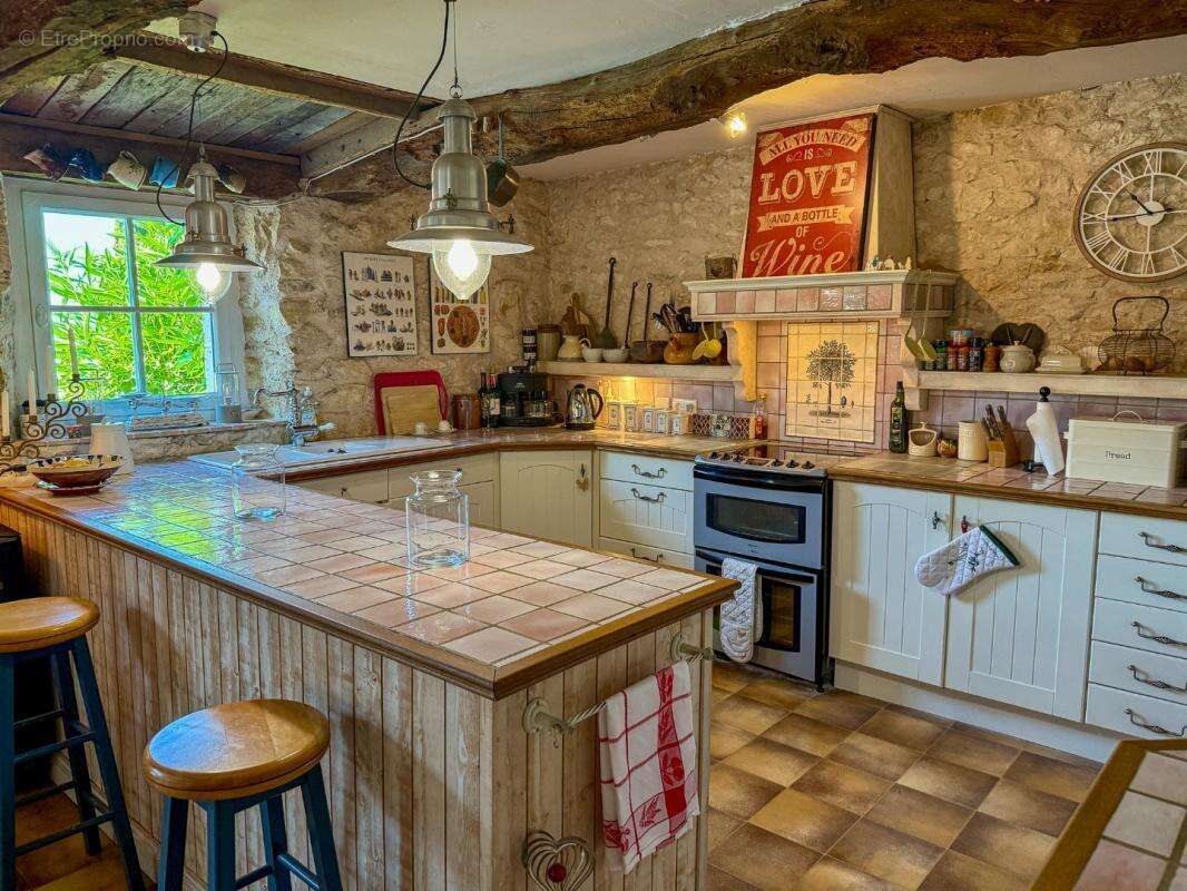 Charmante Maison en Pierre avec Piscine et Vue Panoramique - photo 6