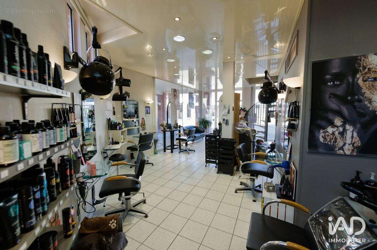 Photo 4 - Commerce à SAINT-BRICE-COURCELLES